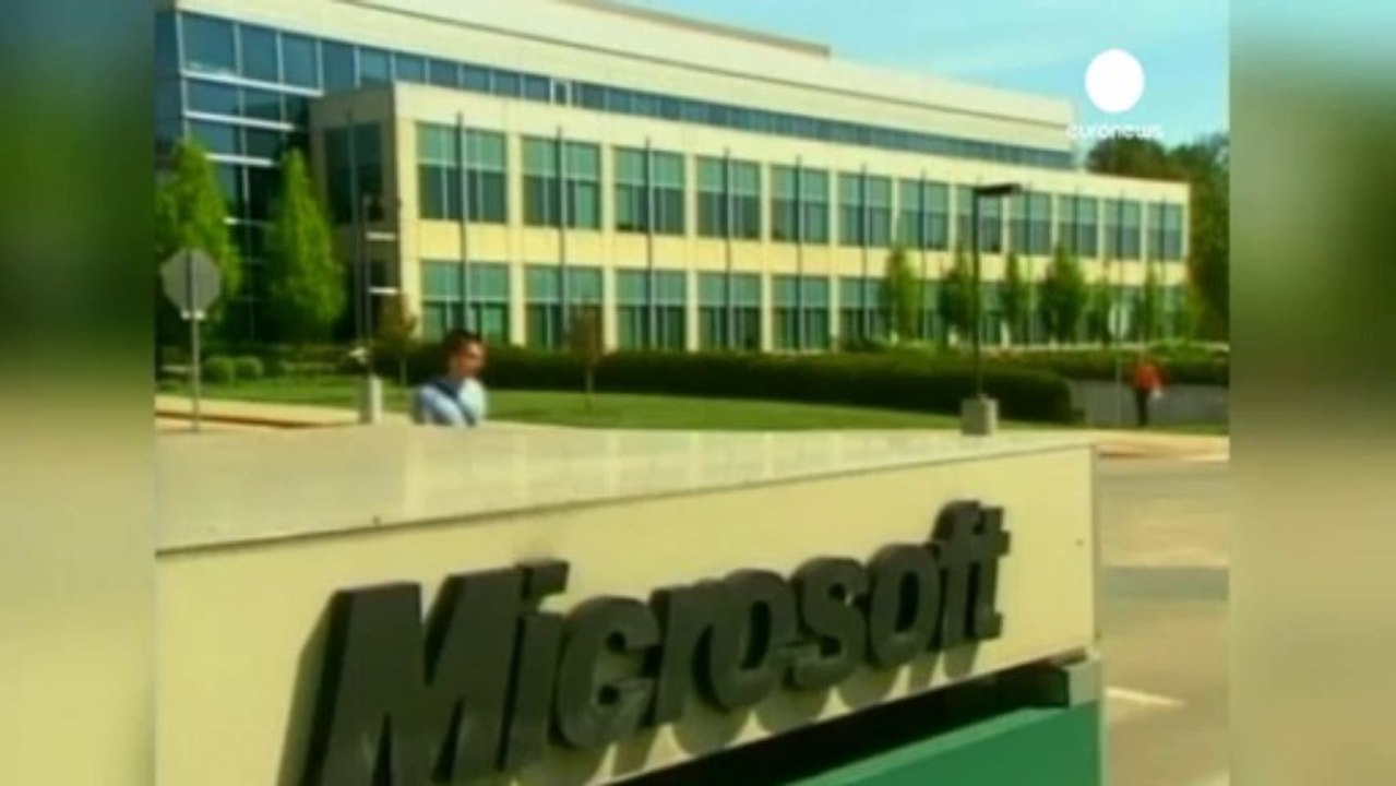 Microsoft rachète les portables de Nokia et se lance...