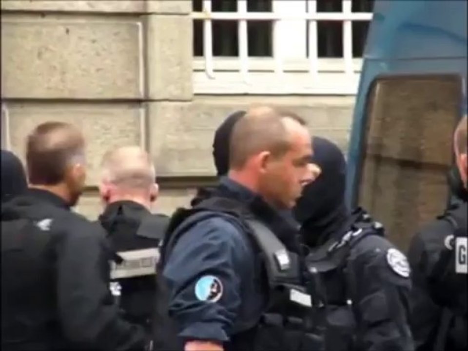 Procès sous très haute surveillance. GIPN, PSIG, POLICE, GENDARMERIE