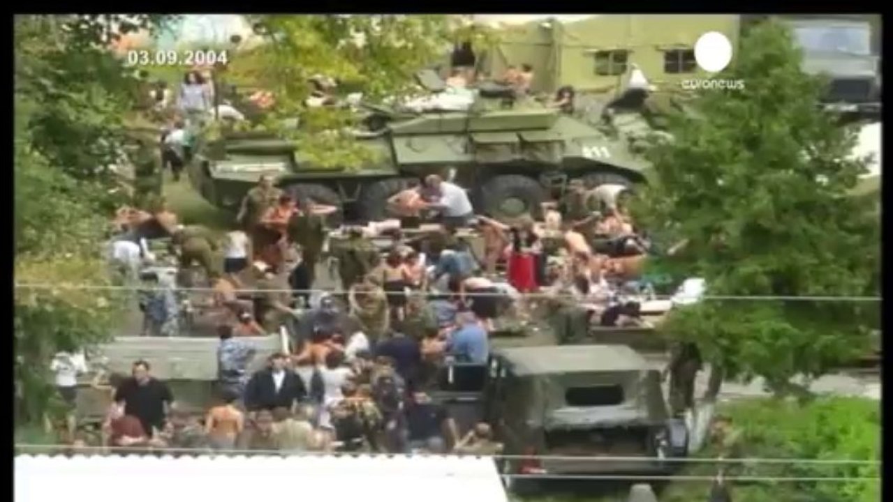 Beslan marks deadly school hostage tragedy