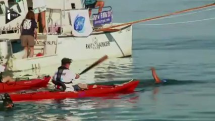 Une sexagénaire nage de Cuba à la Floride