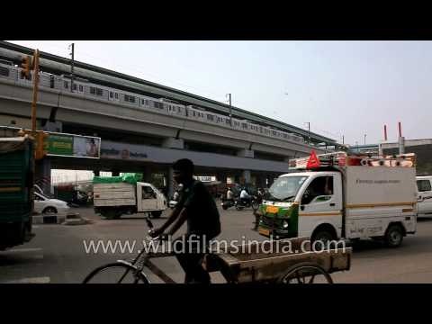 Traffic passing by the Inderlok Metro Station