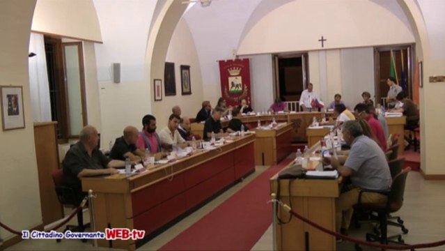 Consiglio comunale 9 agosto 2013 Punto 3 adozione variante specifica sottozona E4 votazioni
