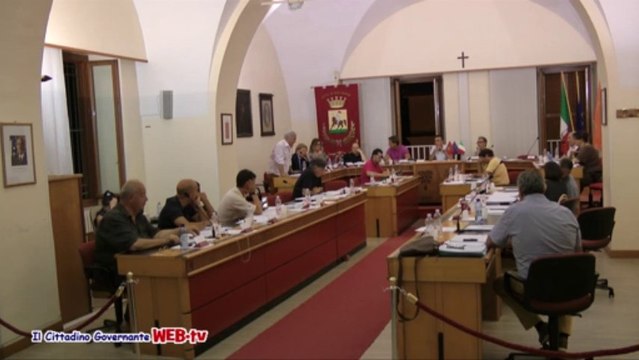 Consiglio comunale 9 agosto 2013 Punto 3 adozione variante specifica sottozona E4 intervento Di Carlo