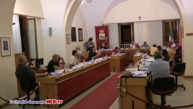 Consiglio comunale 9 agosto 2013 Punto 3 adozione variante specifica sottozona E4 intervento Mastropietro