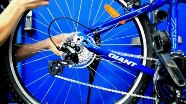 Een fietsband op een eenvoudige manier plakken?