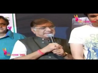 Bollywood Celebrities Take Part In Dahi Handi Celebrations