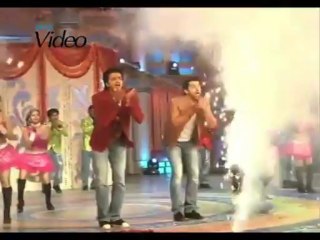 Grand Masti team on Pavitra Rishta set