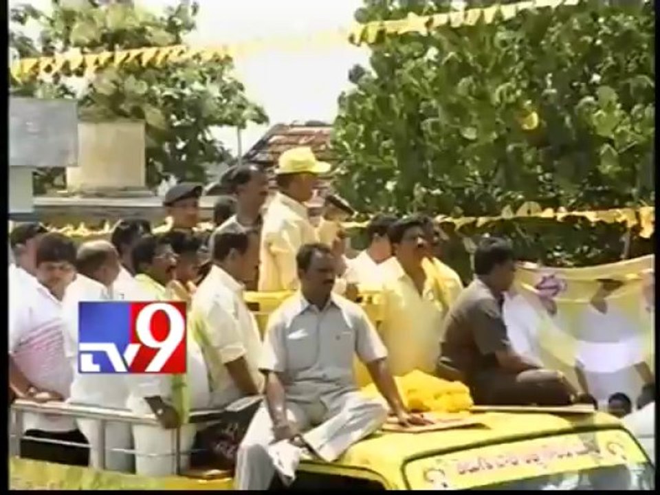 Chandrababu fires on Cong