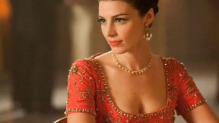 Real and Deep Relationship With Someone like  Jessica pare