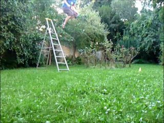 Gtcss le Dest fait un ultime bond de 0,63 secondes en l'air (on se rapproche du décollage)!!