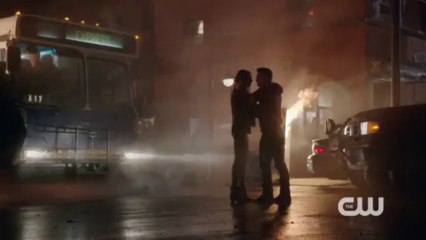 Arrow - Colton Haynes Interview - Season #2 [VO|HD720p]