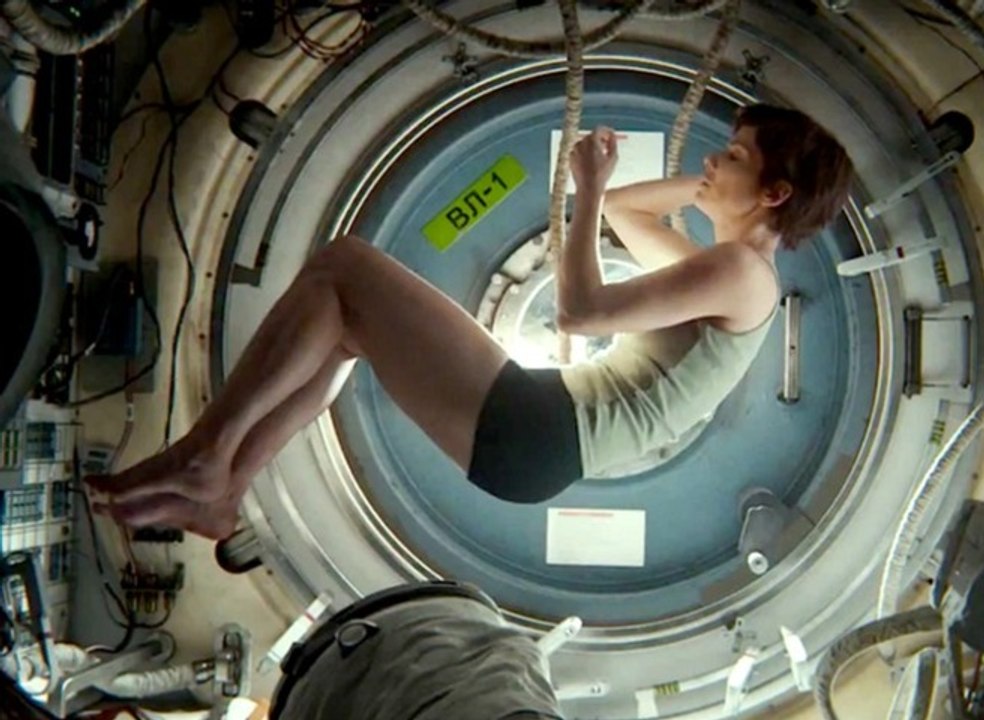 Gravity with Sandra Bullock - Official Main Trailer