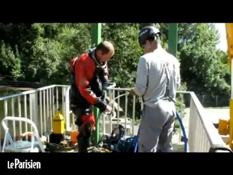 Des scaphandriers dans la station d'épuration