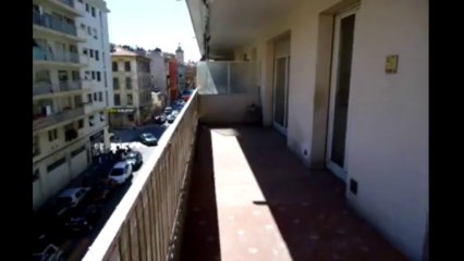Location - Appartement Nice - 1 085 + 215 €