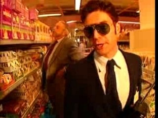 Les Gros Cons - L'agent De Sécurité