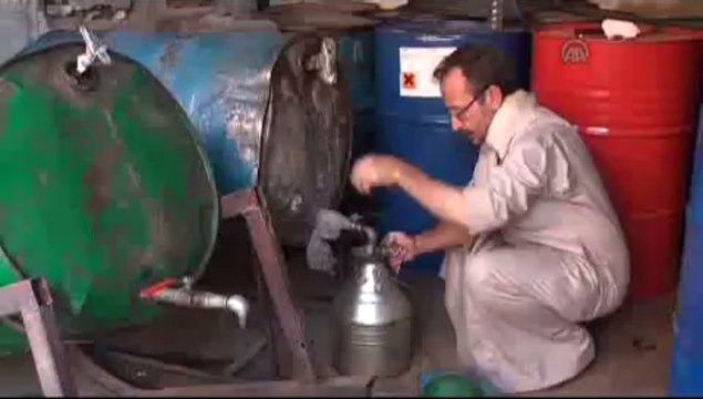 Halk akaryakıtını kendi üretiyor