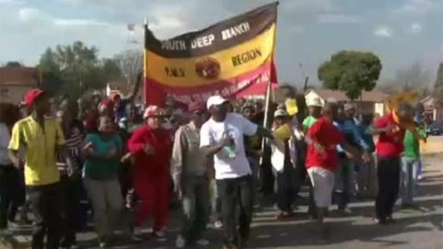 South African miners demand higher wages