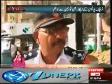 Karachi traffic sergeants unaware of traffic signs haha