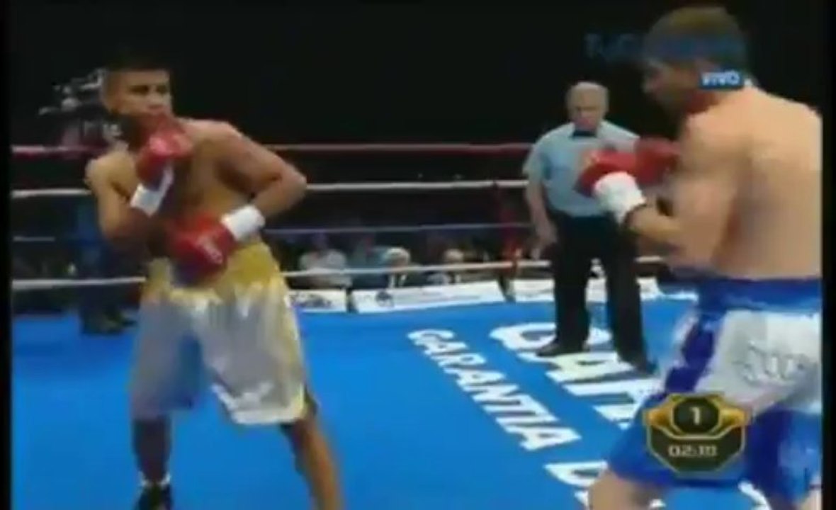 (07-09-2013) Javier Maciel vs Alejandro Falliga