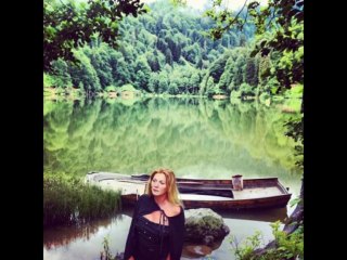 esin kumral dyn dyn dyn russian song