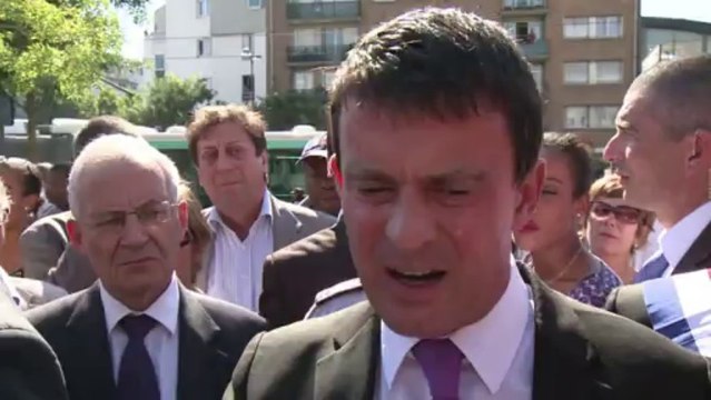 Valls annonce une nouvelle ZSP à Colombes (92). Images et déclarations. Durée: 01:16.