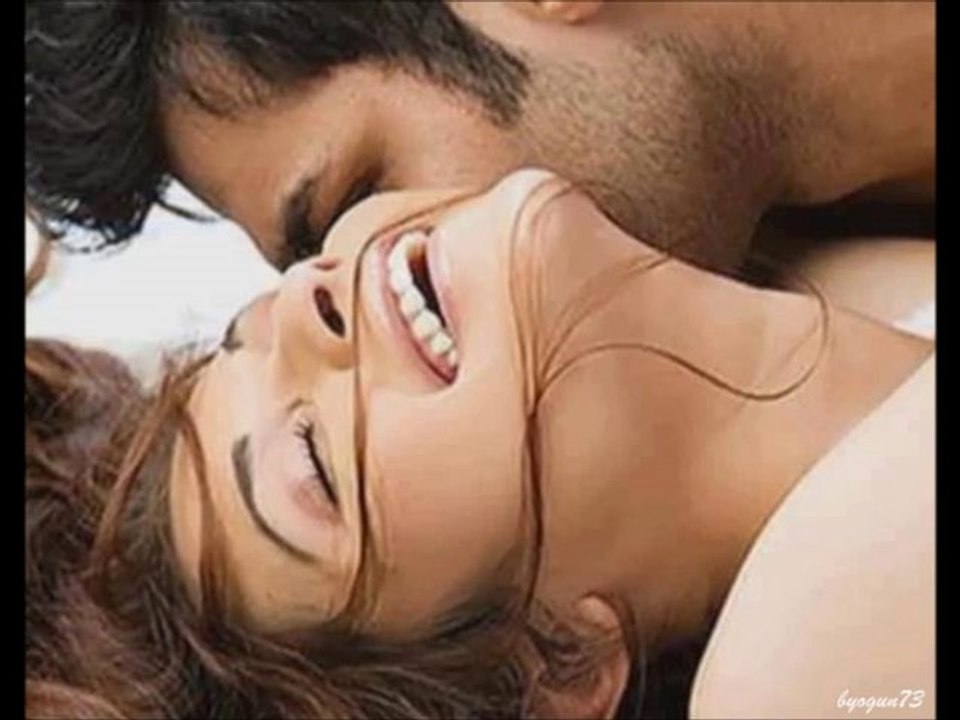 Taio Cruz - Higher feat. Kylie Minogue