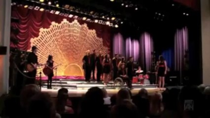 Friends look back promo-Glee style