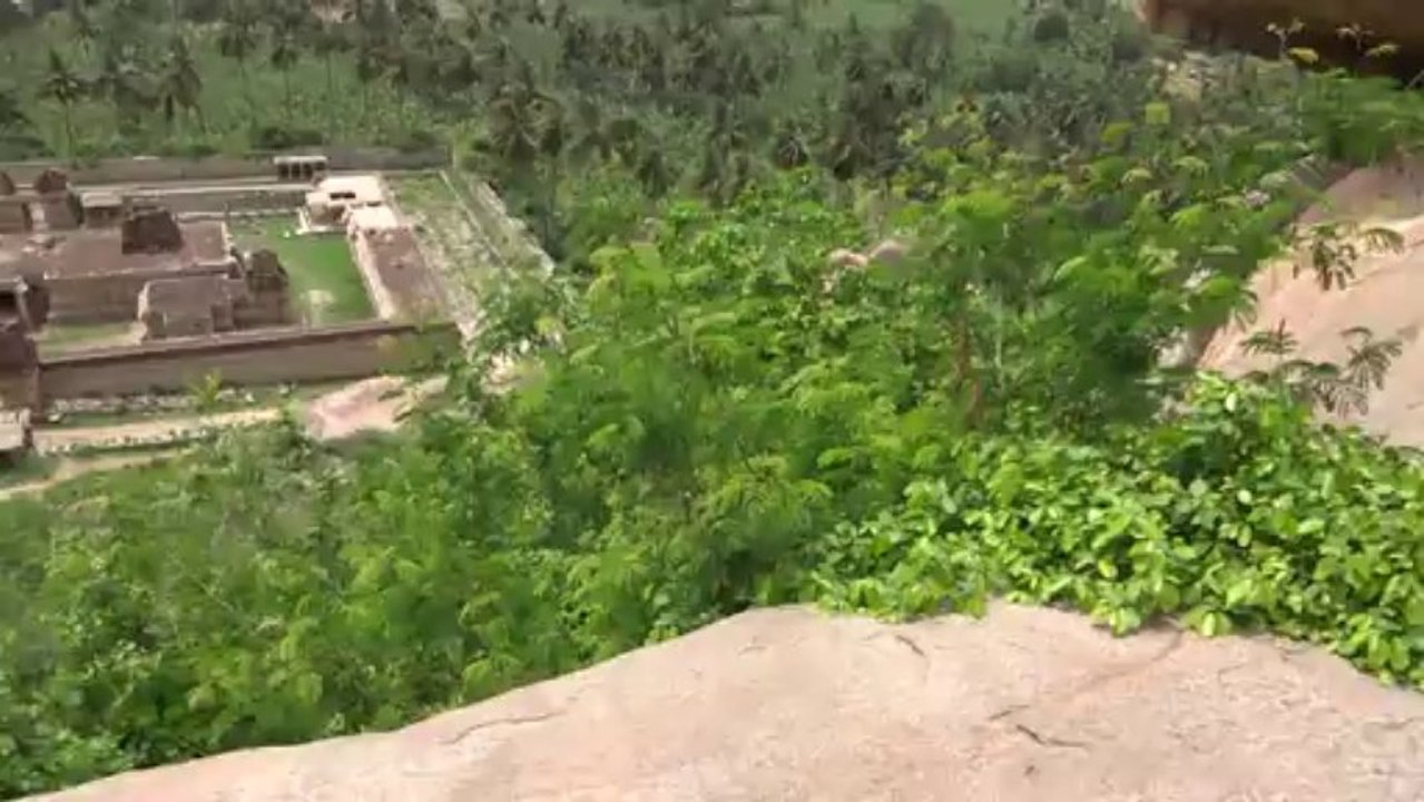 Hampi - montée du temple, suite 2