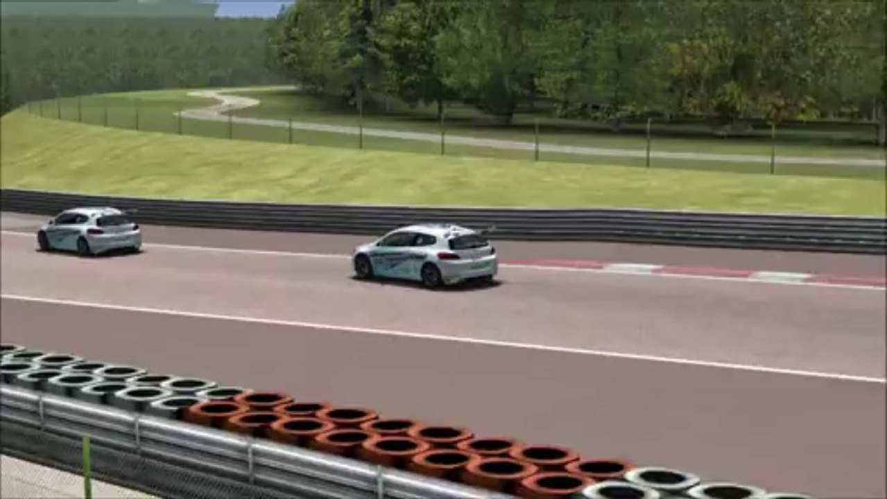 Tour de piste à Dijon Prenois en scirroco Cup sur Rfactor