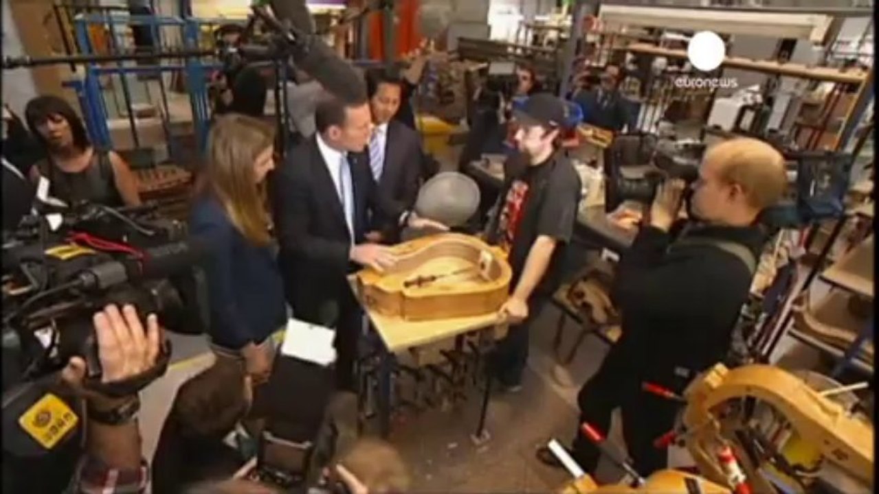 PM Rudd faces election defeat as Australian election looms