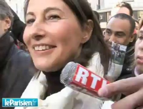 Royal - Balkany : hystérie sur le marché de Levallois-Perret