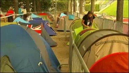 Ils font la queue plusieurs jours pour le concert de Mylène Farmer