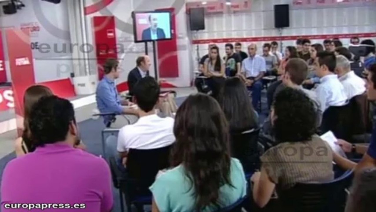 Rubalcaba:"La política de becas es cruel y estúpida"