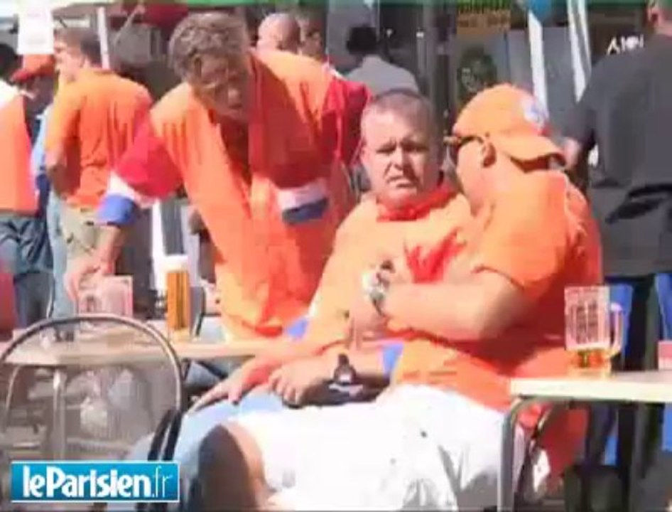 Les supporters bleus noyés par la vague orange