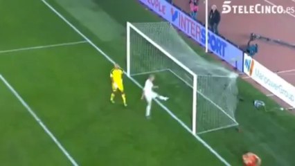 BurningSoccer.com -  Gol de Álvaro Negredo