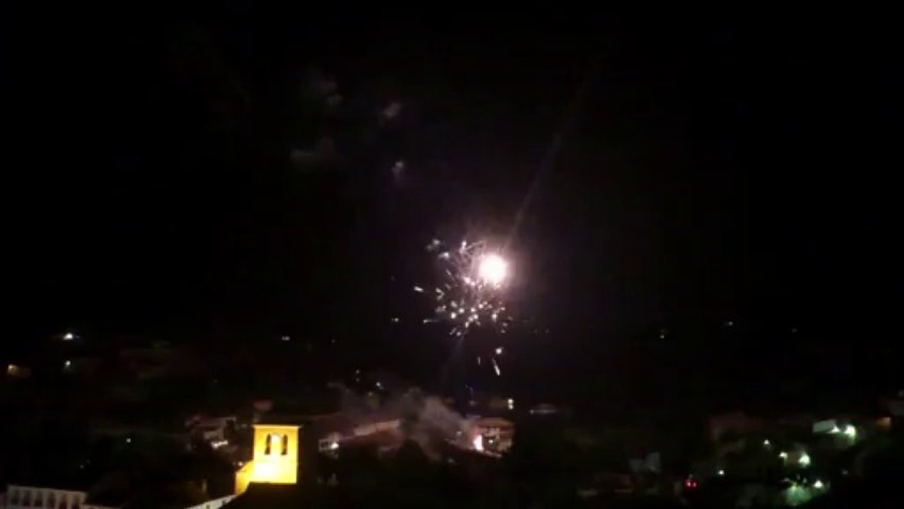 Fuegos artificiales en Galera