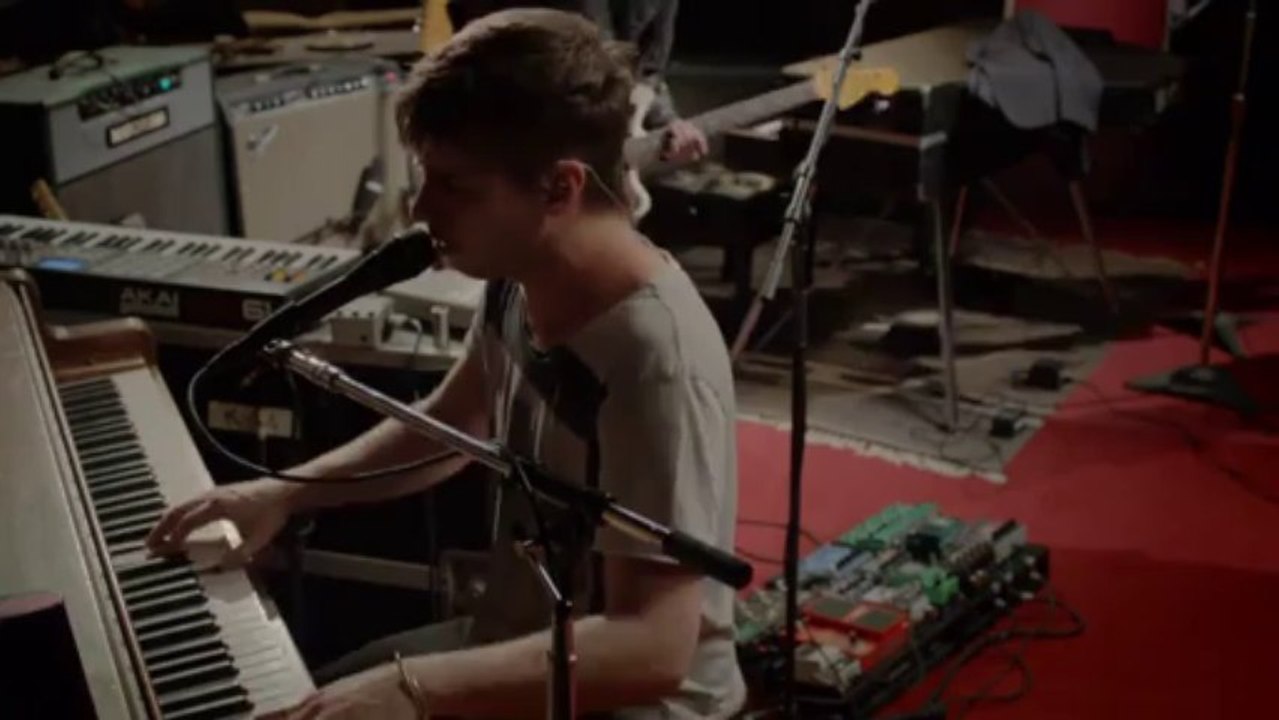 Houdini, Foster The People (From The Basement)