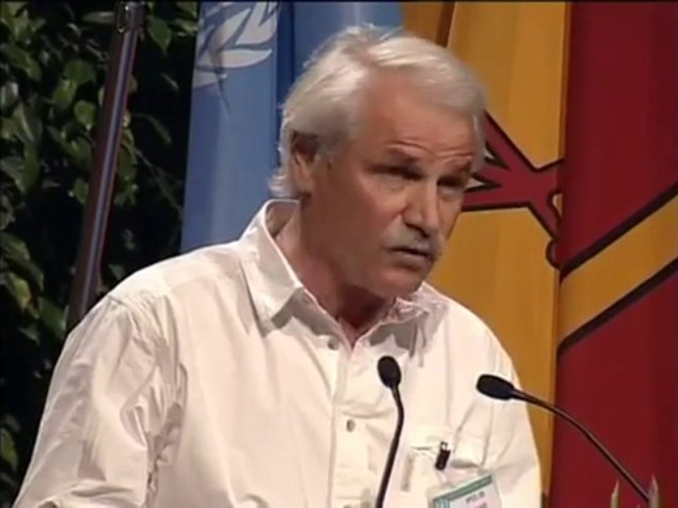 Conférence : Address by Yann Arthus-Bertrand