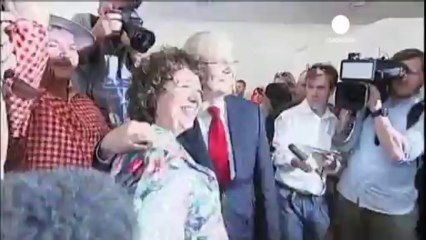 Australia bascula con fuerza hacia la derecha