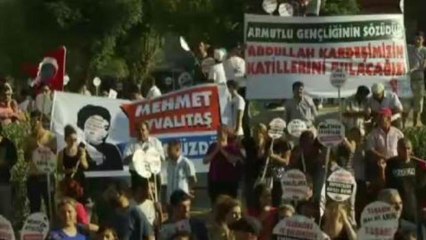 Turks rally against Syria intervention