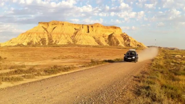 vidéo embarquée road book vibraction 4x4 piste las bardenas Espagne land rover