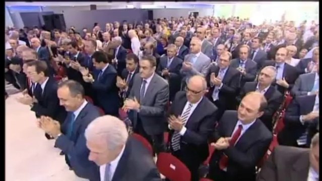 Samaras: la Grèce tourne la page de la récession