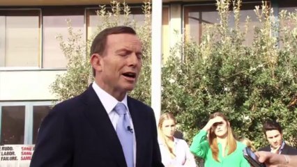 Australians vote with Abbott set for landslide win