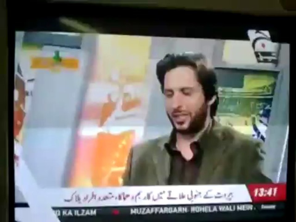 Tezabi totay geo tez funny shahid afridi Video