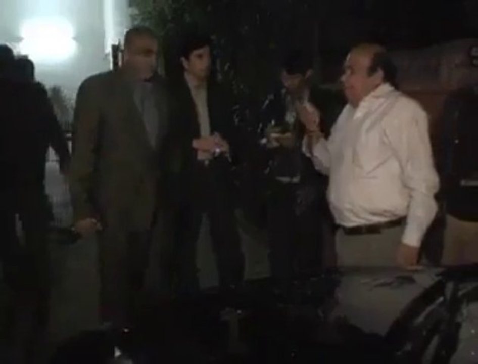 Najam Sethi Caught With A Bottle of Wine