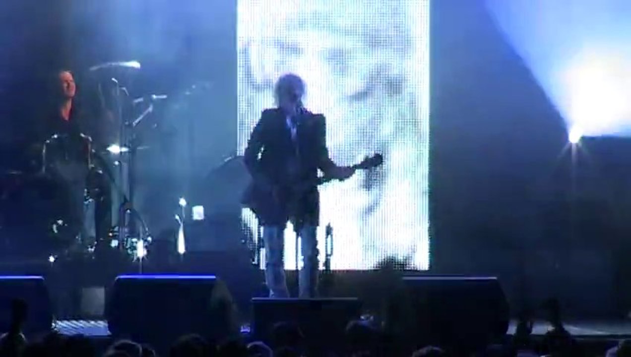 Louis Bertignac en Live au château de Vincennes sur Vincennes TV.fr concert BY & You 7 septembre 2013