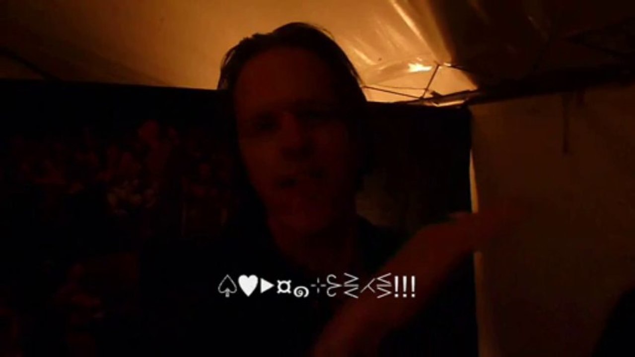 The Hyènes vs The Jim Jones Revue