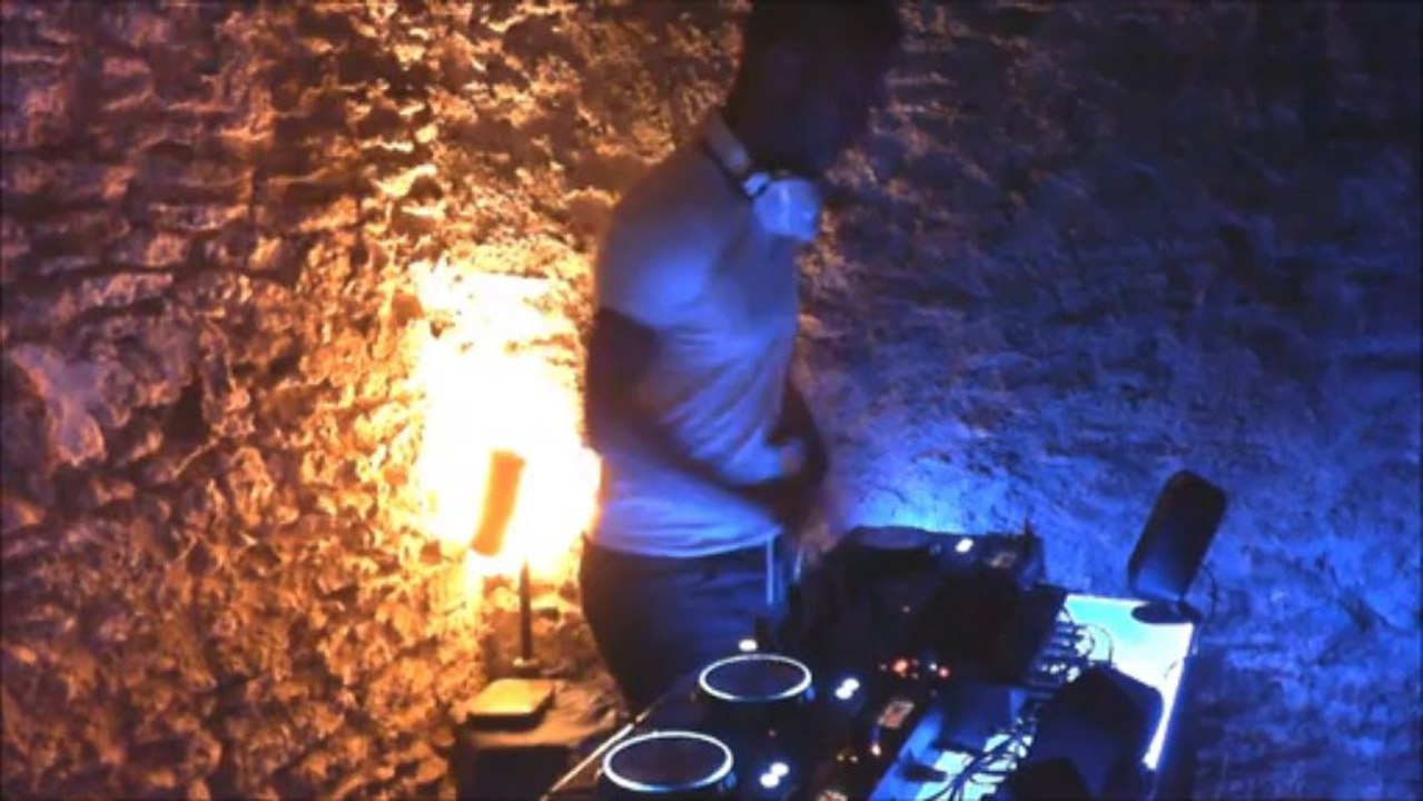 [SET VIDEOMIX] "Welcome In My House" By House MD For Klubbing Mix Station (1er Partie)