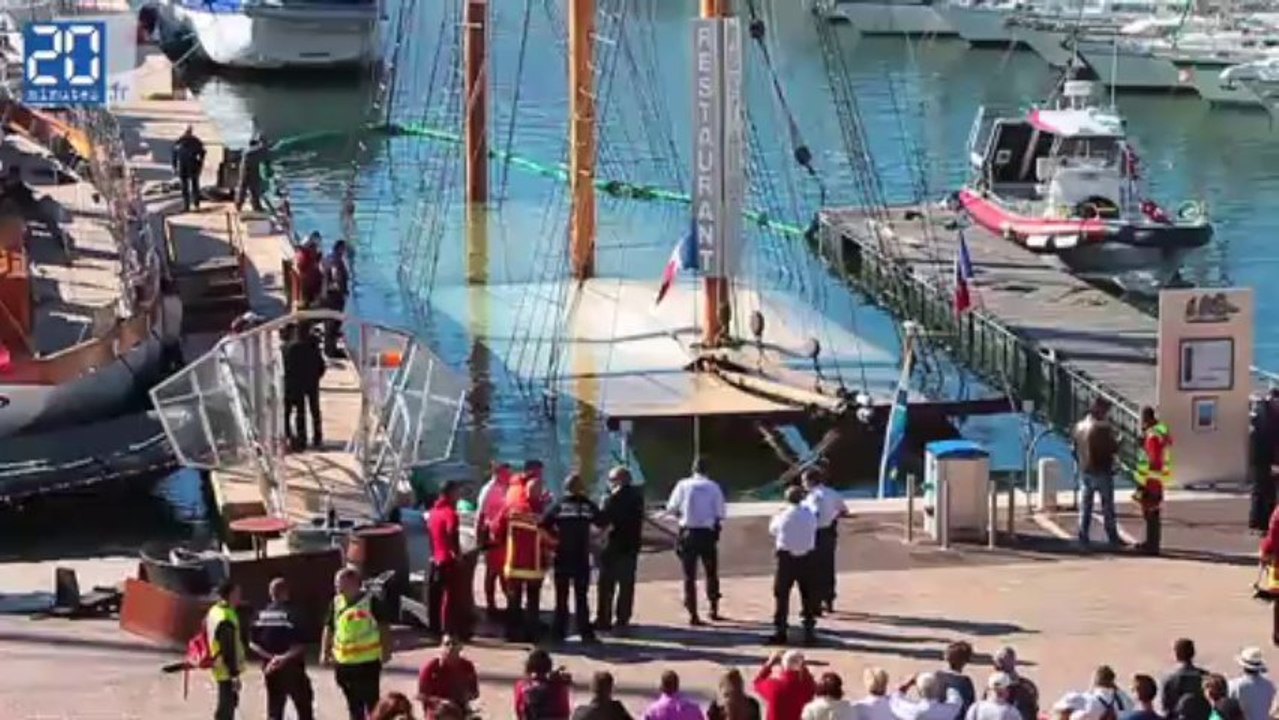 Le bateau-restaurant «Le Marseillois» coule dans le Vieux Port à Marseille