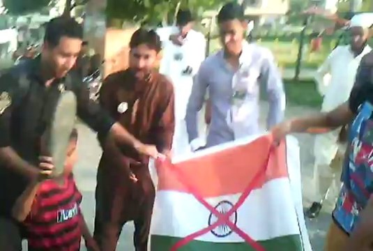 INDIA teri SHAMAT aai -ATI ATI. PAKISTAN (Shaheer Sialvi)